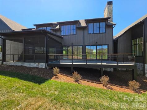 6 Walnut Valley Parkway Arden NC 28704