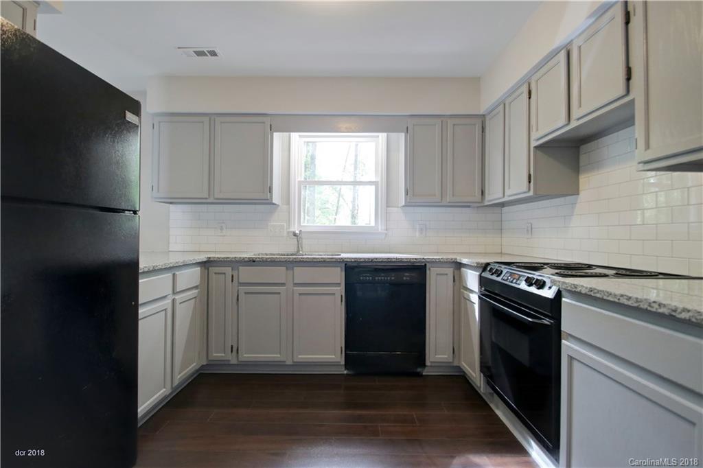 1600 Bear Mountain Road Charlotte NC 28214