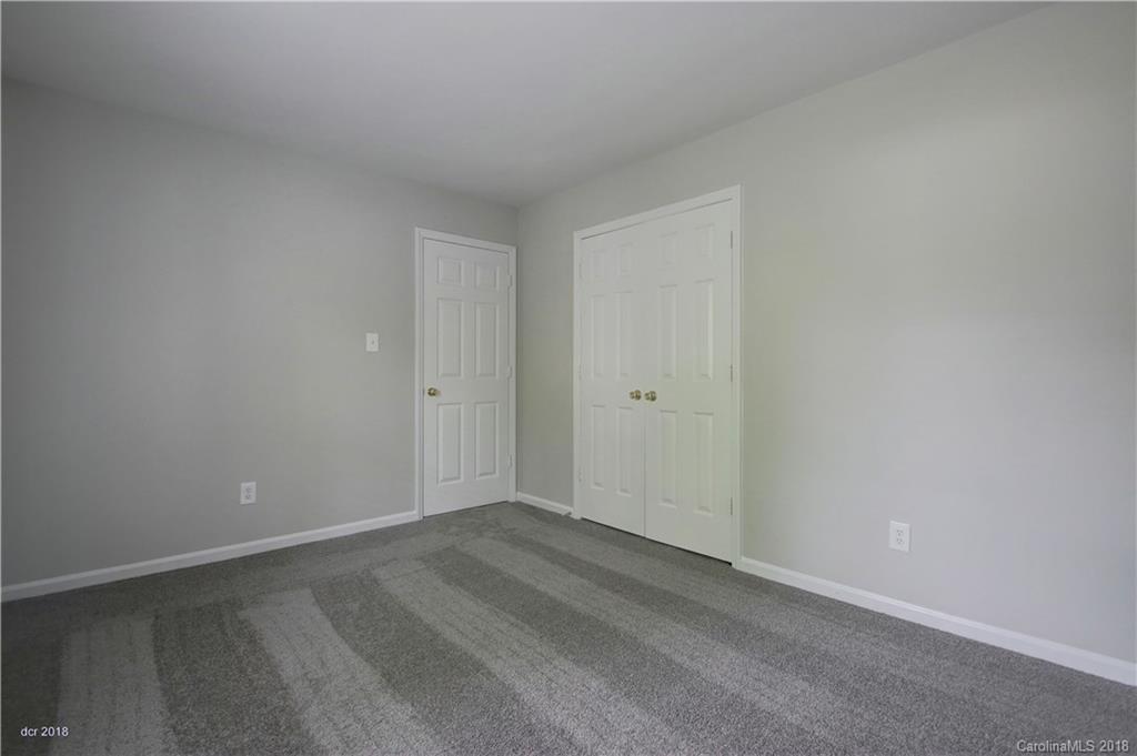 1600 Bear Mountain Road Charlotte NC 28214
