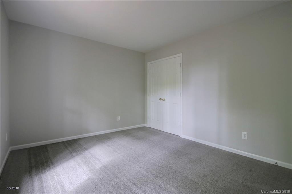 1600 Bear Mountain Road Charlotte NC 28214