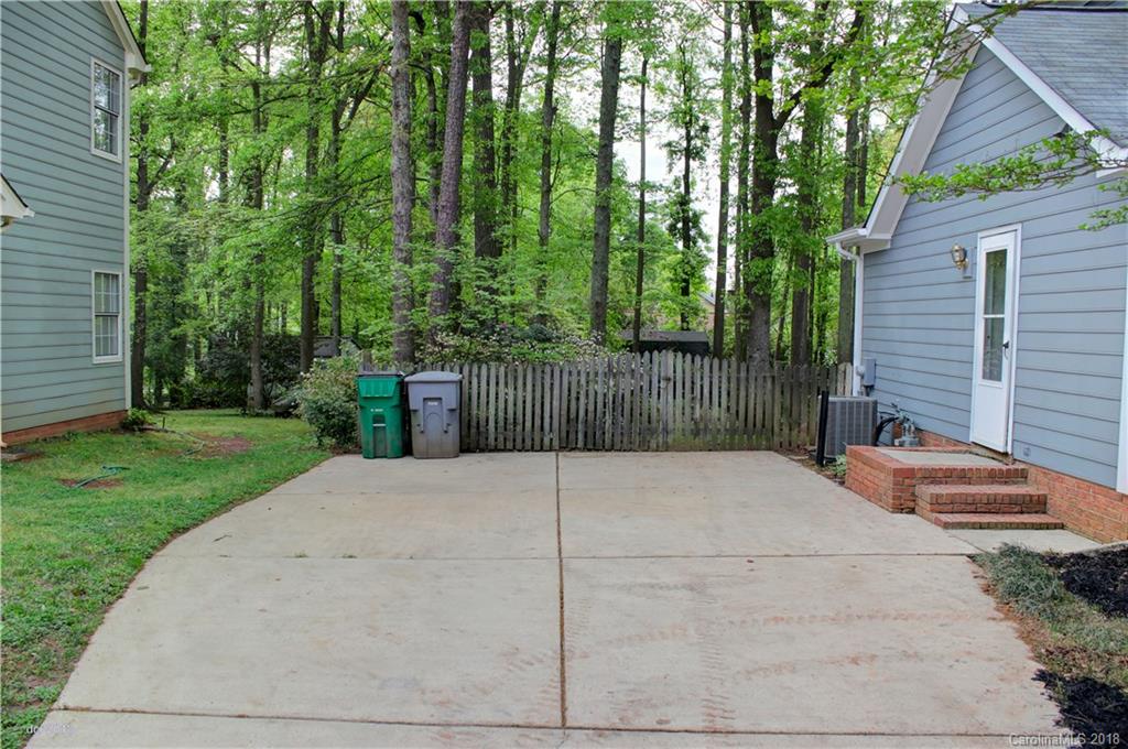 1600 Bear Mountain Road Charlotte NC 28214