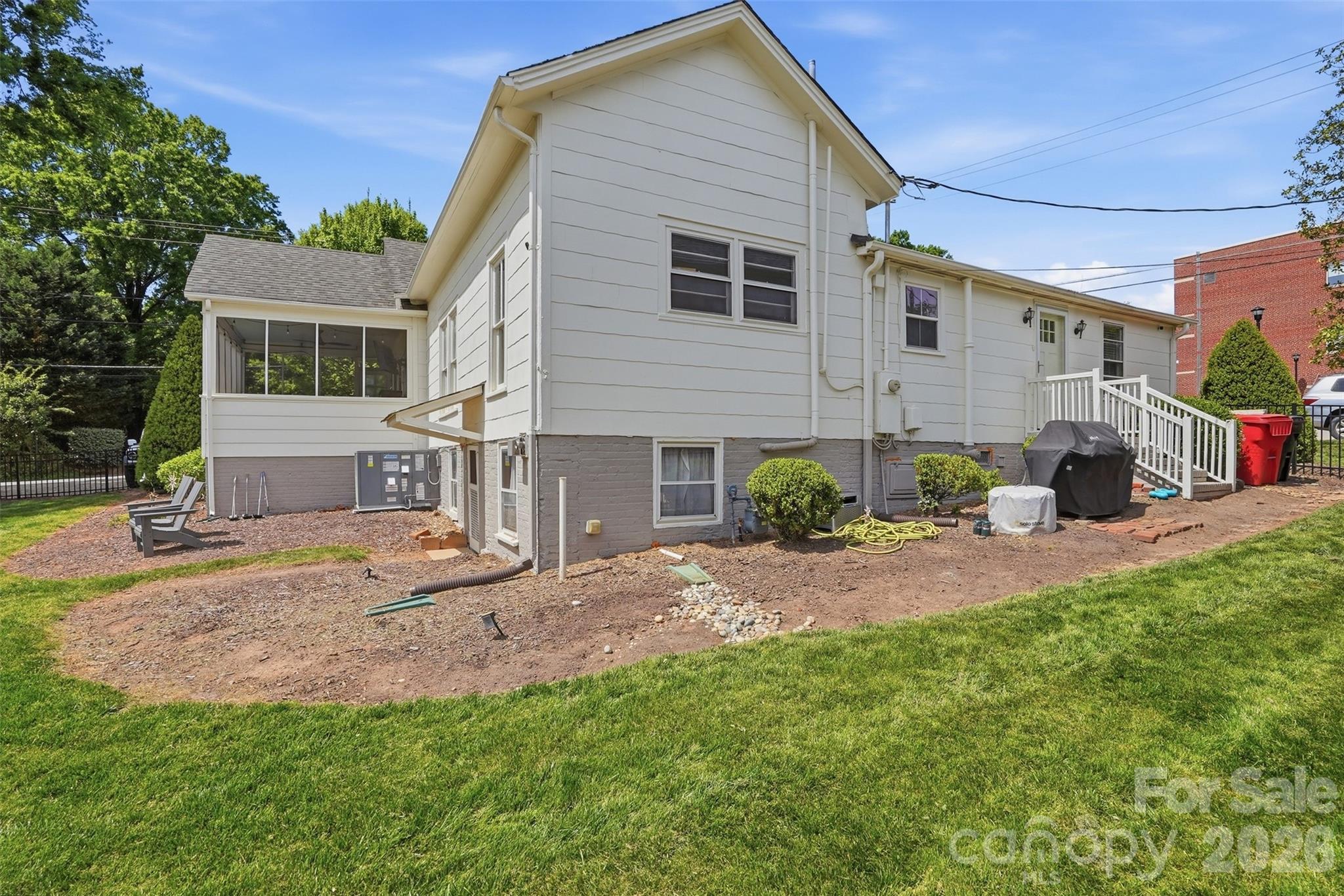 303 South Street Davidson NC 28036