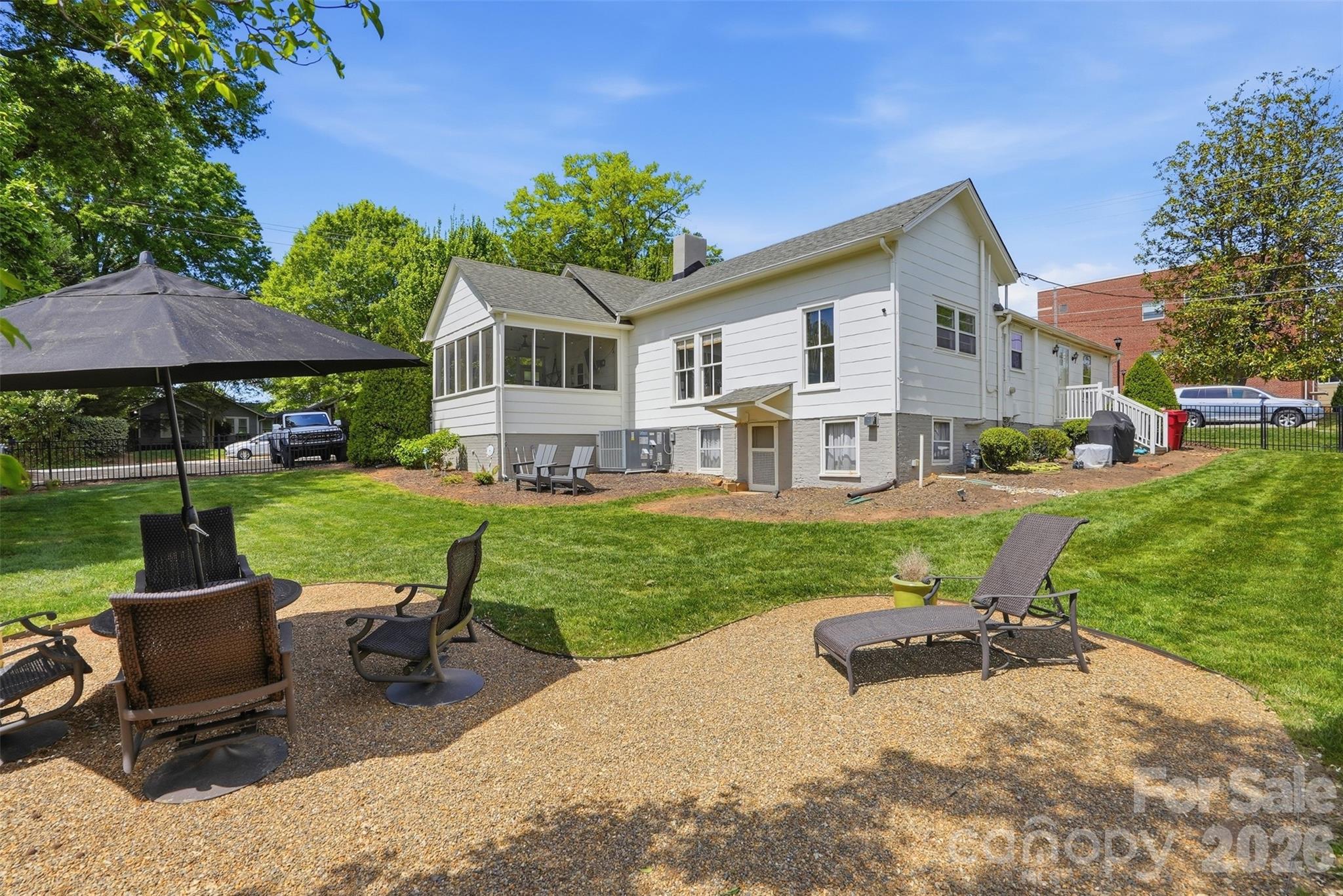 303 South Street Davidson NC 28036