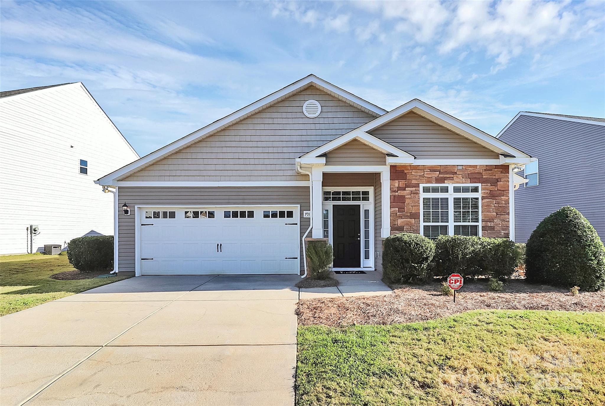 7016 Solares Drive Charlotte NC 28215