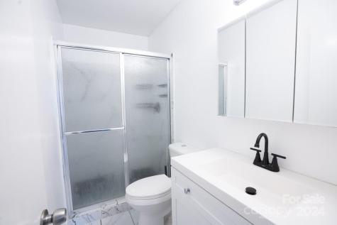 5511 Faulconbridge Road Charlotte NC 28227