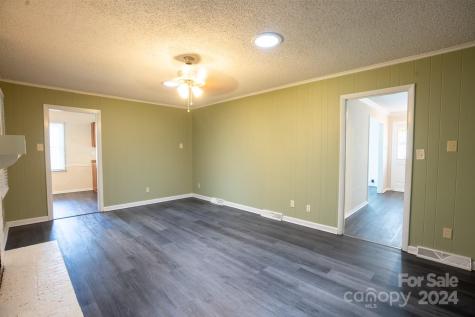 5511 Faulconbridge Road Charlotte NC 28227