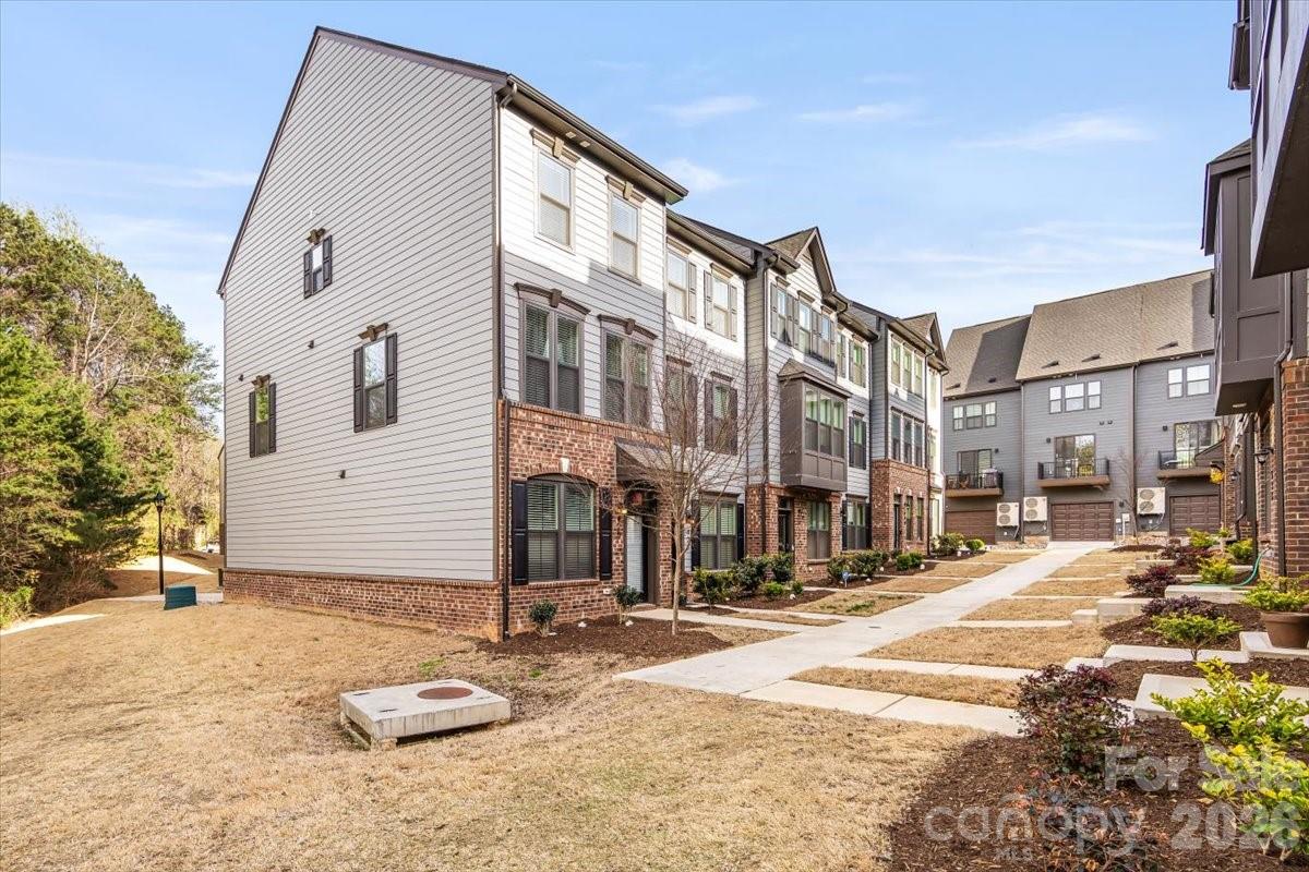 425 Tristram Lane Charlotte NC 28205