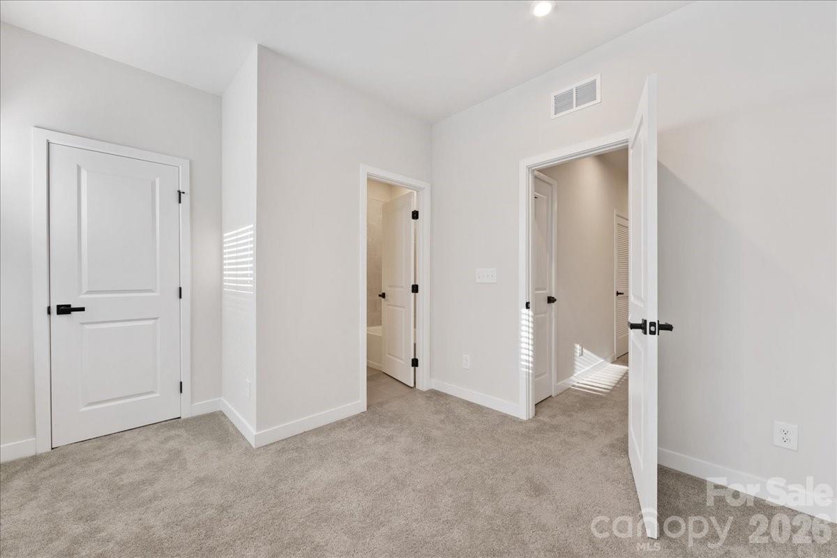 425 Tristram Lane Charlotte NC 28205
