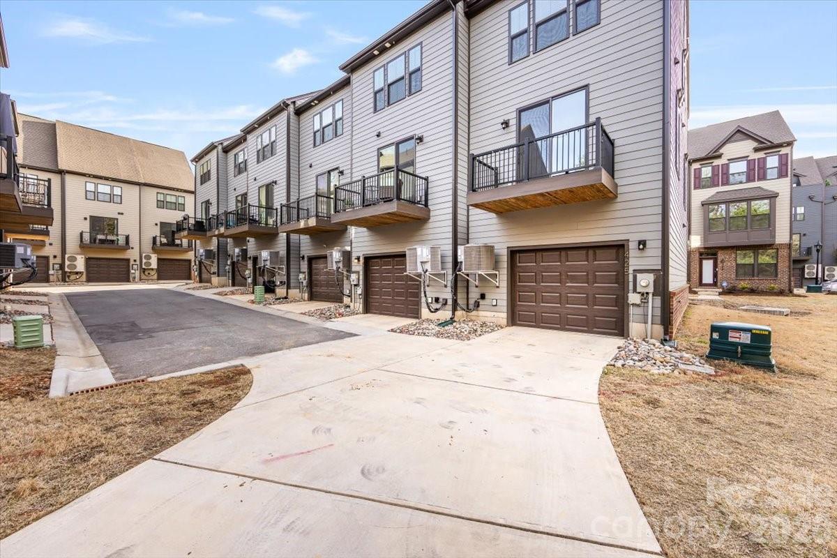 425 Tristram Lane Charlotte NC 28205