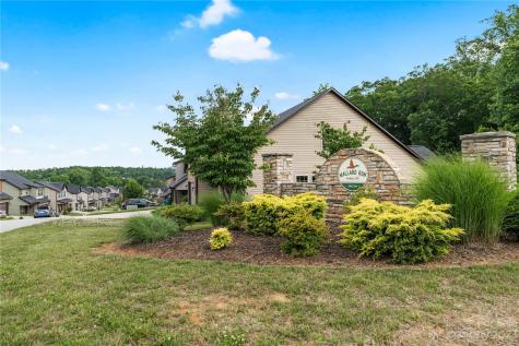 19 Wetland Way Arden NC 28704
