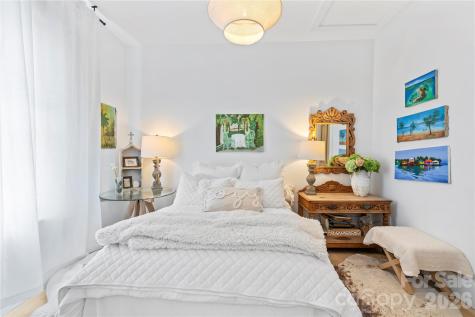 24 Waverly Road Asheville NC 28803