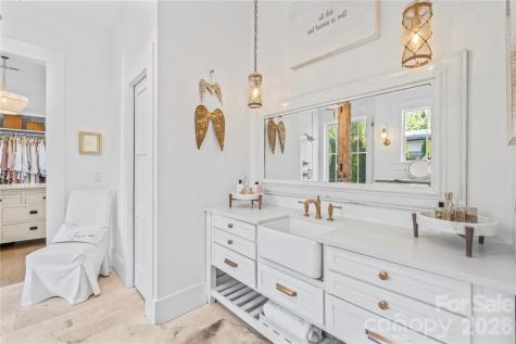 24 Waverly Road Asheville NC 28803