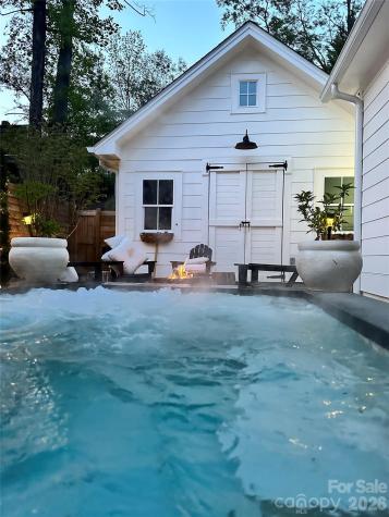 24 Waverly Road Asheville NC 28803