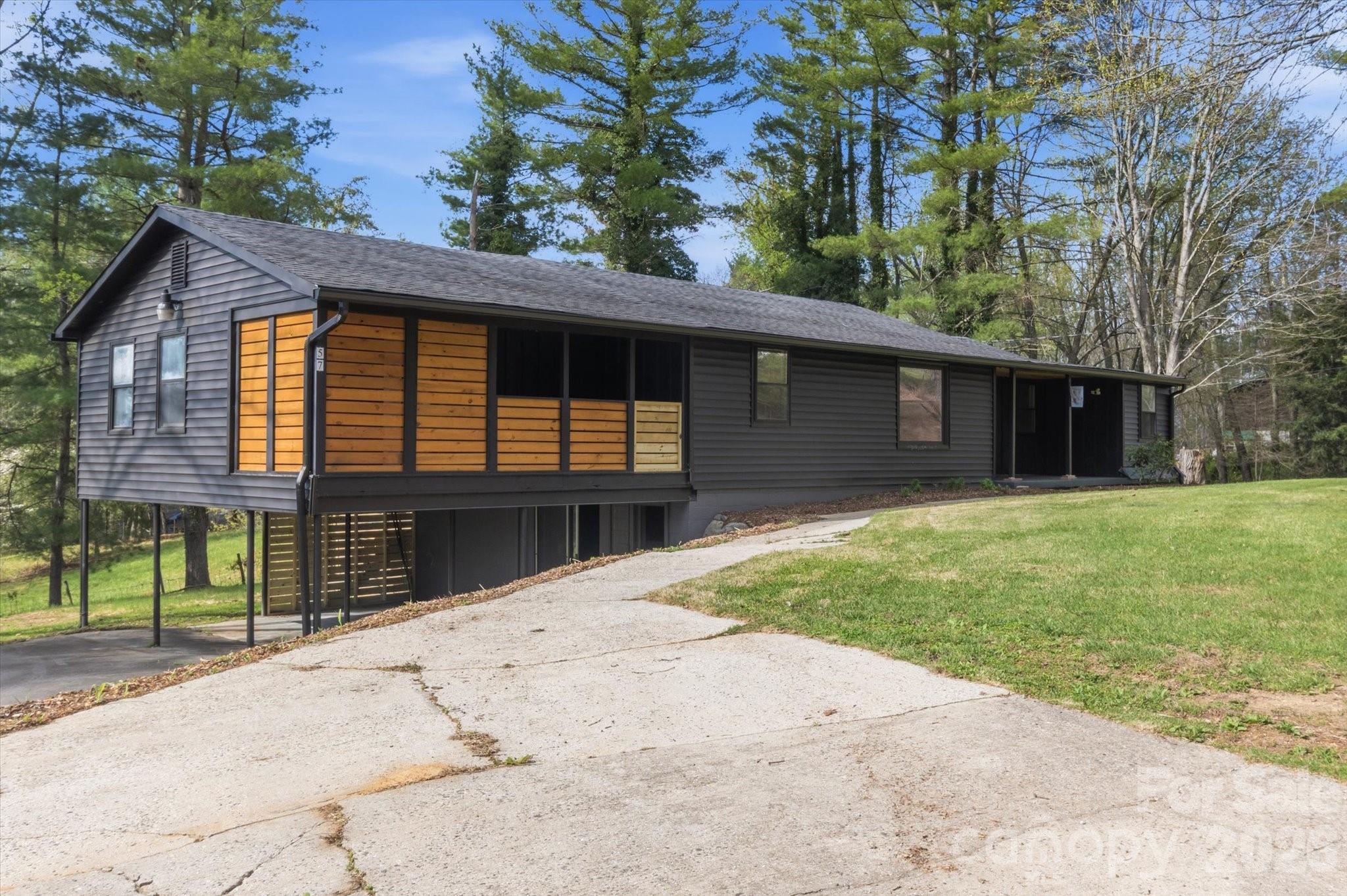 75 Old Macedonia Road Alexander NC 28701