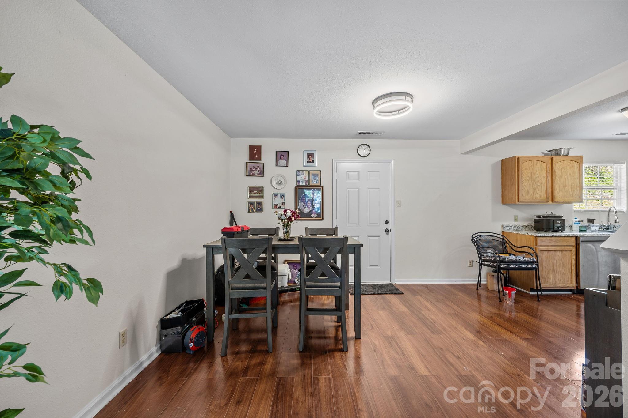2621 Stream Bank Drive Charlotte NC 28269