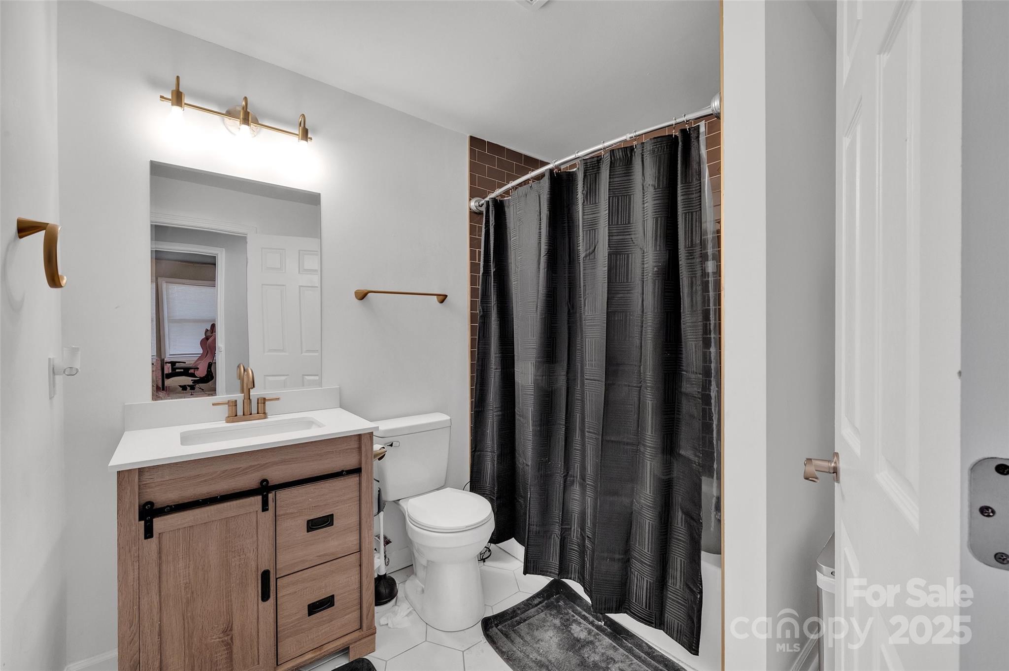 140 Wandering Lane Bessemer City NC 28016