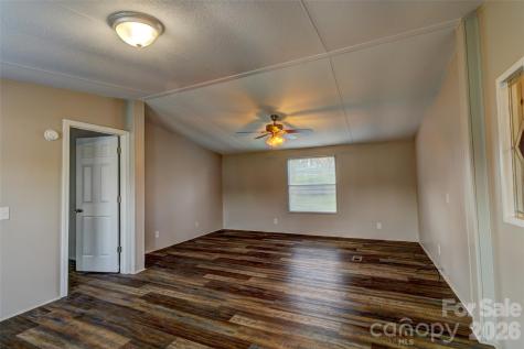 160 Baxter Way Forest City NC 28043