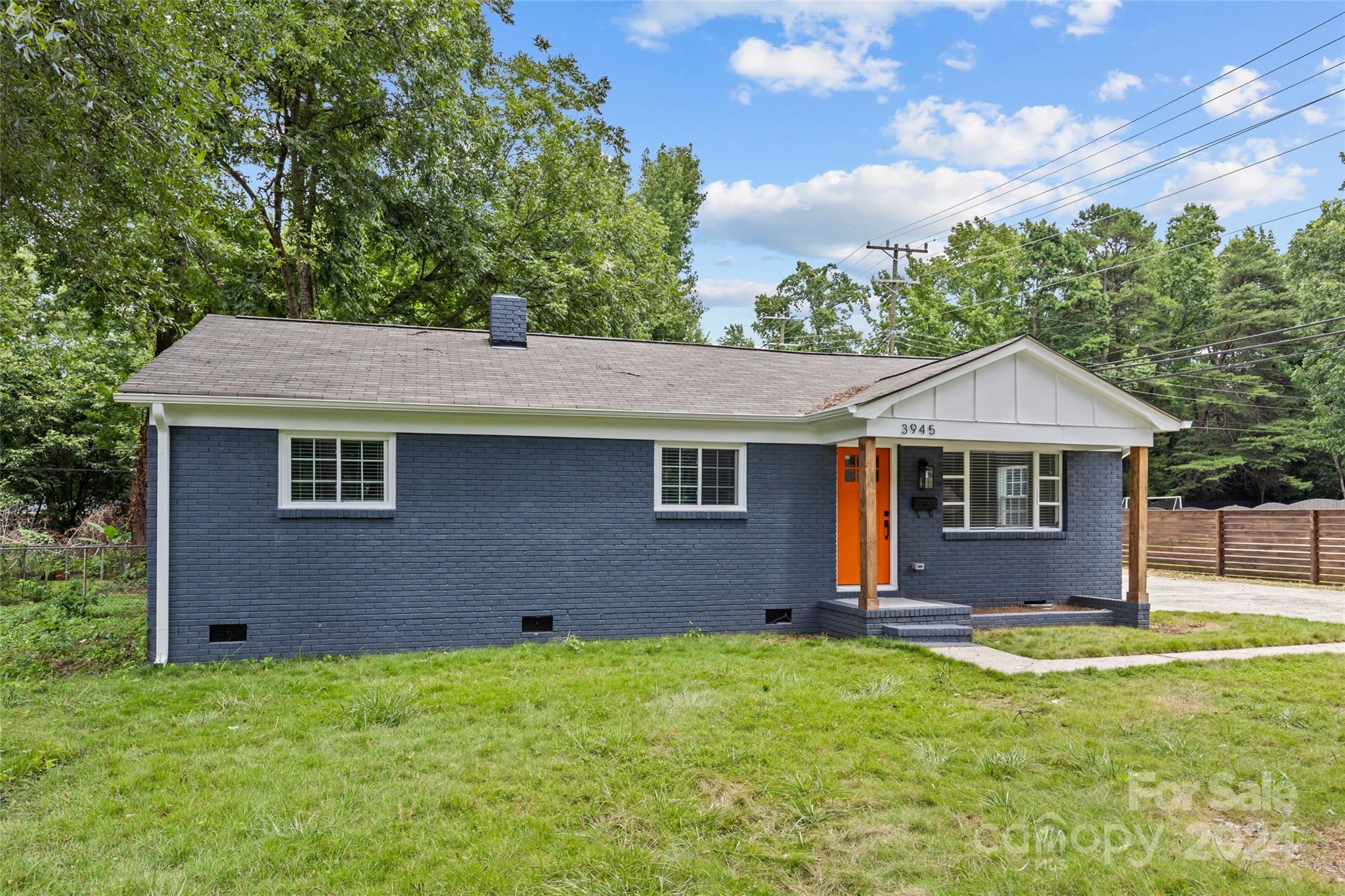 3945 Foxford Place Charlotte NC 28215