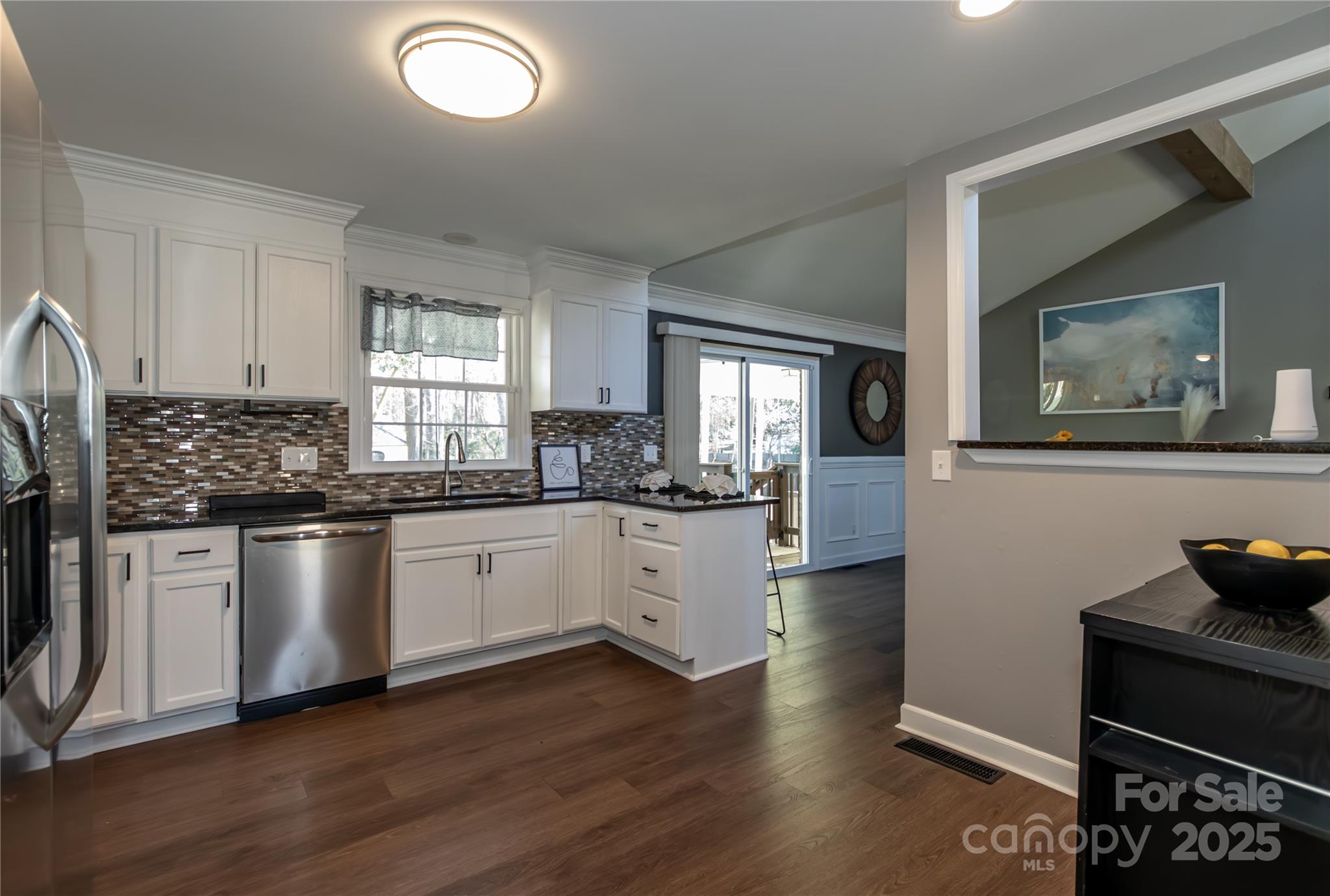 5615 Starkwood Drive Charlotte NC 28212