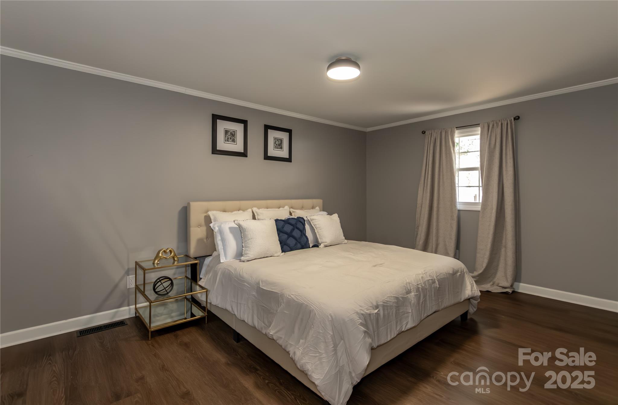 5615 Starkwood Drive Charlotte NC 28212