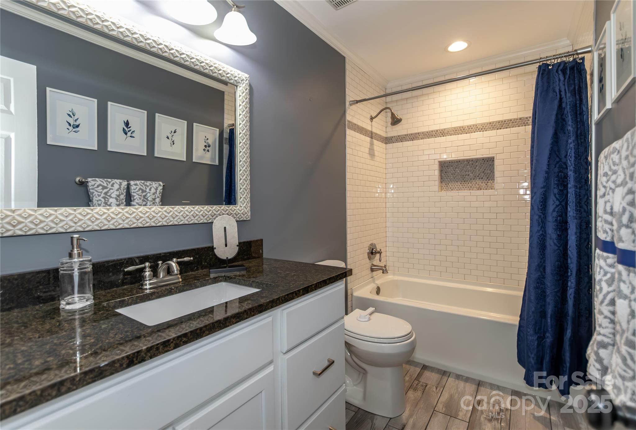 5615 Starkwood Drive Charlotte NC 28212