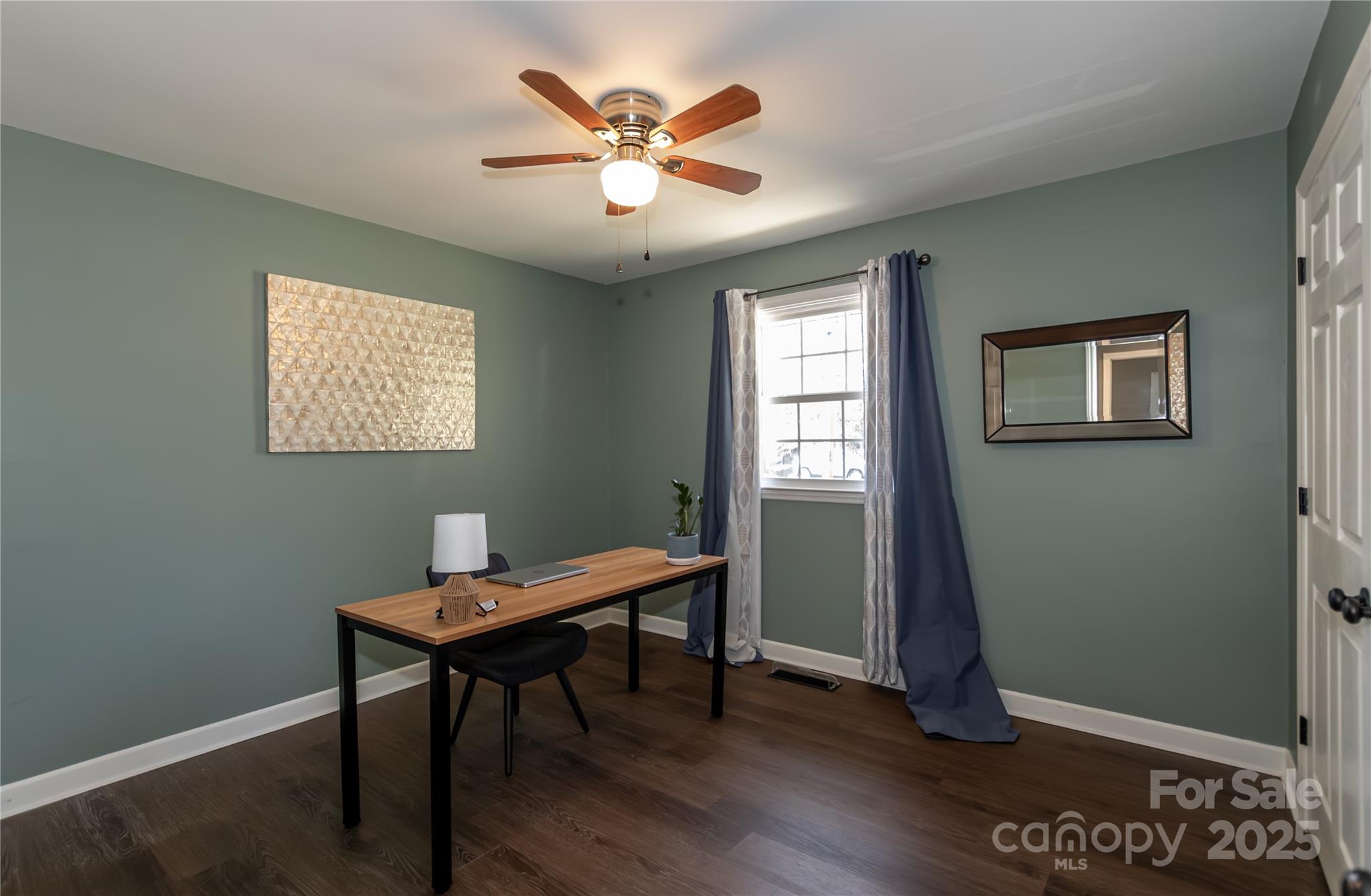 5615 Starkwood Drive Charlotte NC 28212