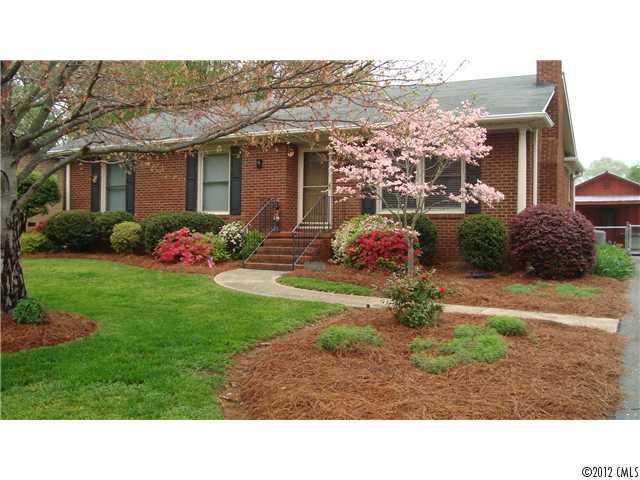 1709 Emerywood Drive Charlotte NC 28210