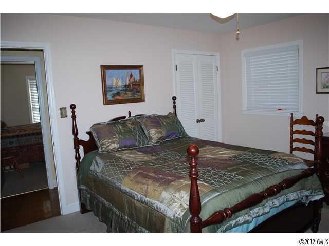 1709 Emerywood Drive Charlotte NC 28210