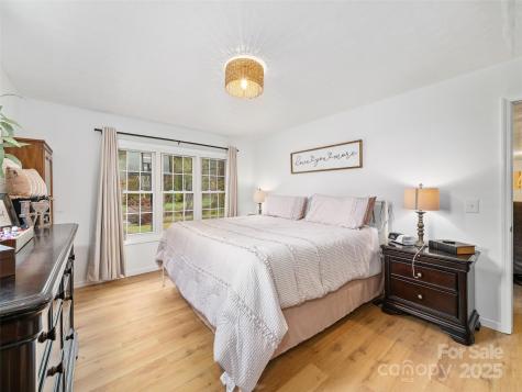 1030 Hughes Gap Road Bakersville NC 28705