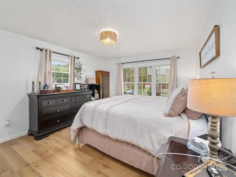 1030 Hughes Gap Road Bakersville NC 28705