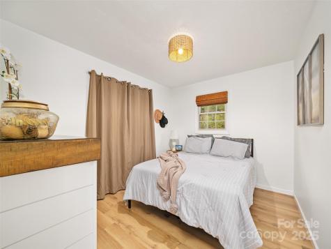 1030 Hughes Gap Road Bakersville NC 28705