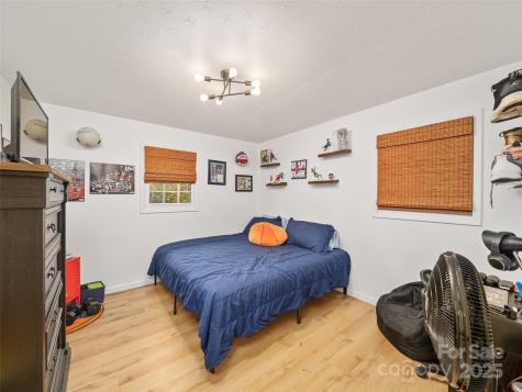 1030 Hughes Gap Road Bakersville NC 28705