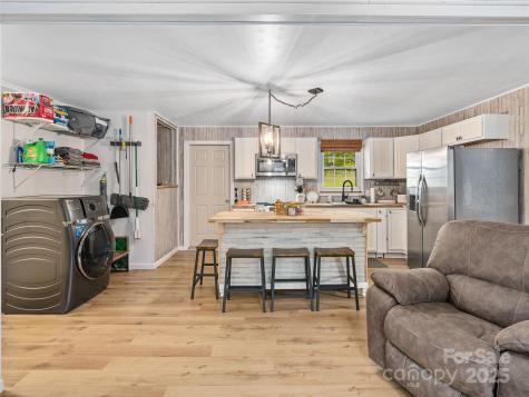 1030 Hughes Gap Road Bakersville NC 28705