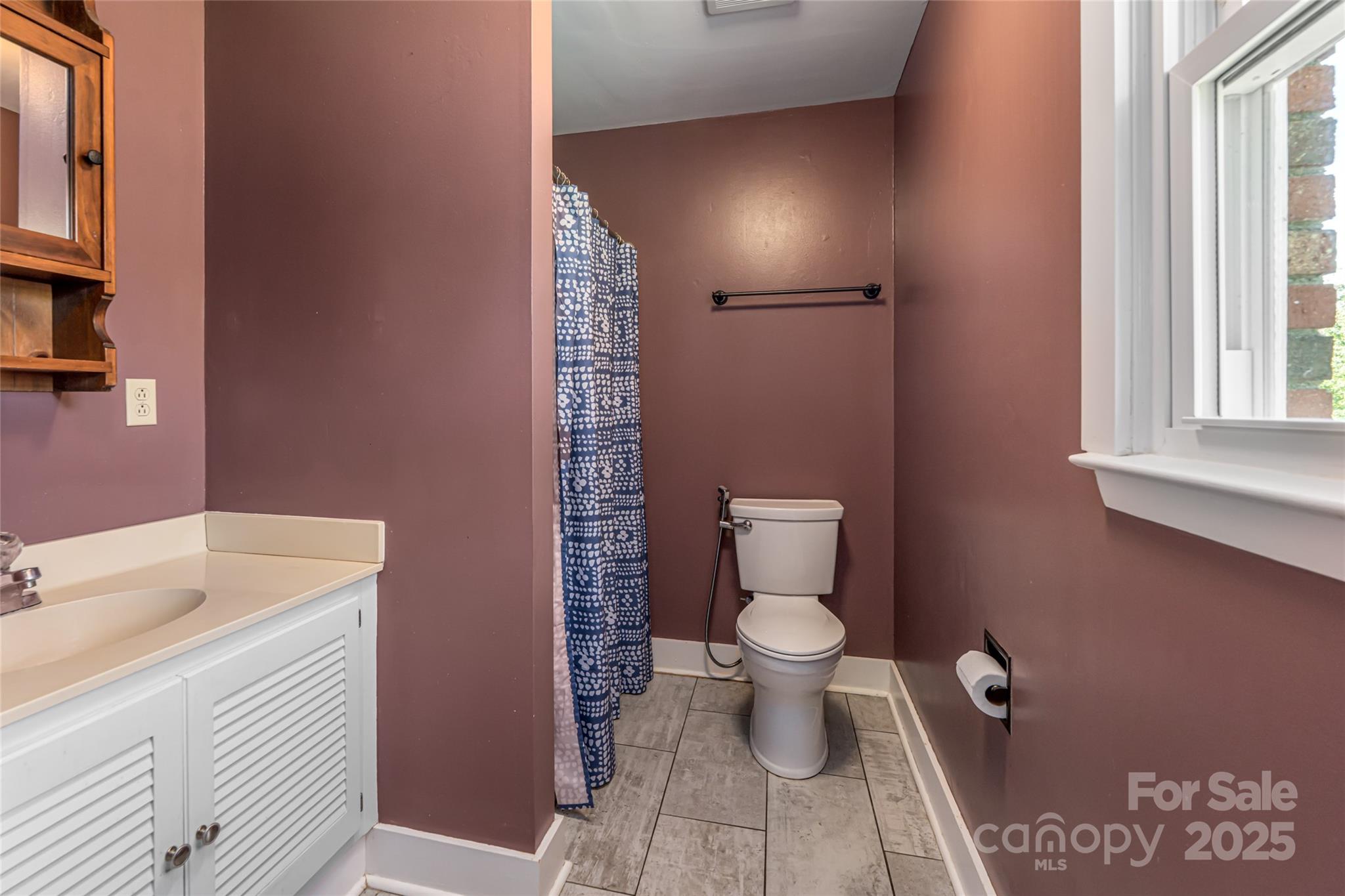 116 Dix Creek Chapel Road Asheville NC 28806