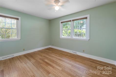 116 Dix Creek Chapel Road Asheville NC 28806