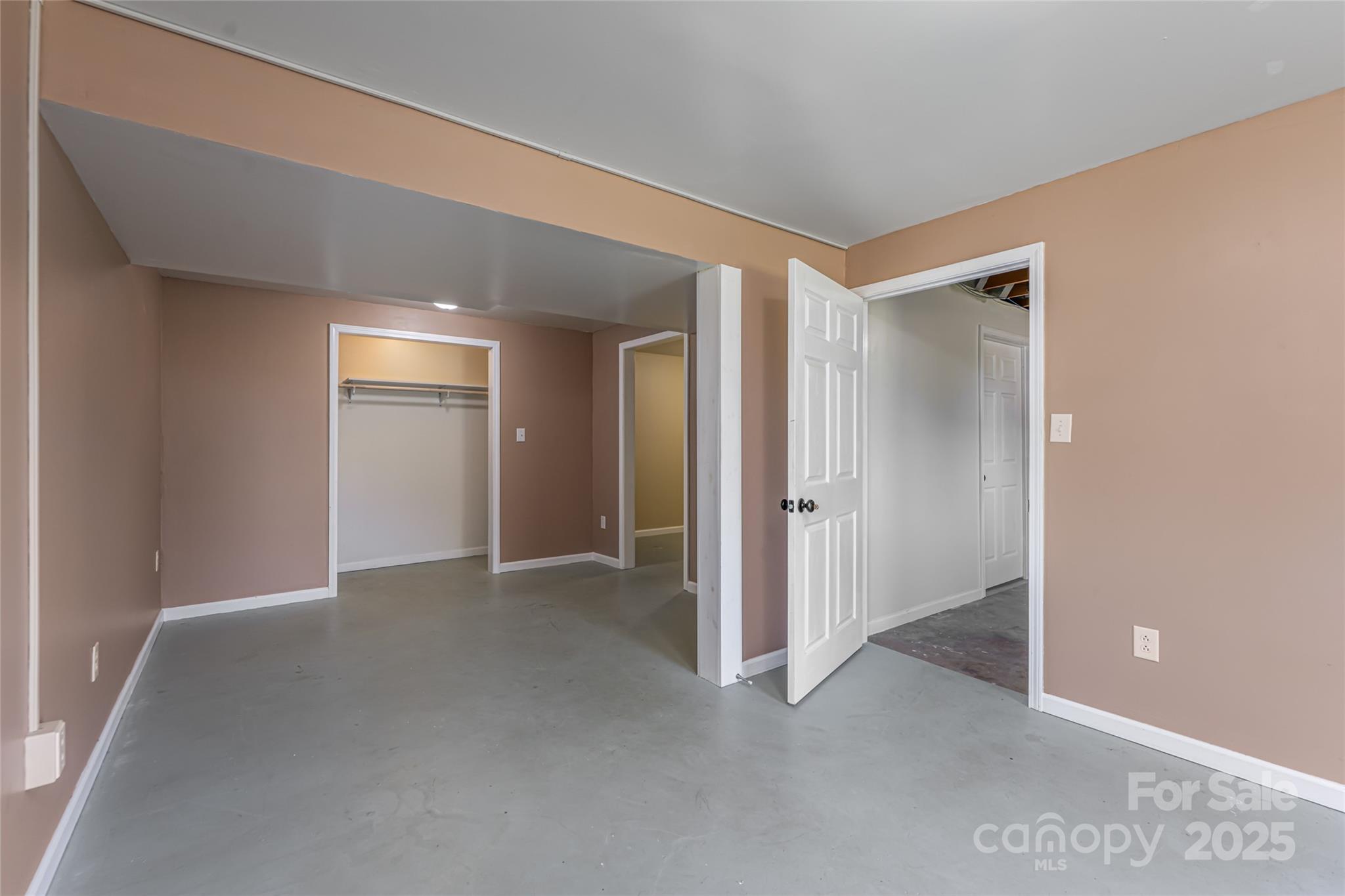 116 Dix Creek Chapel Road Asheville NC 28806