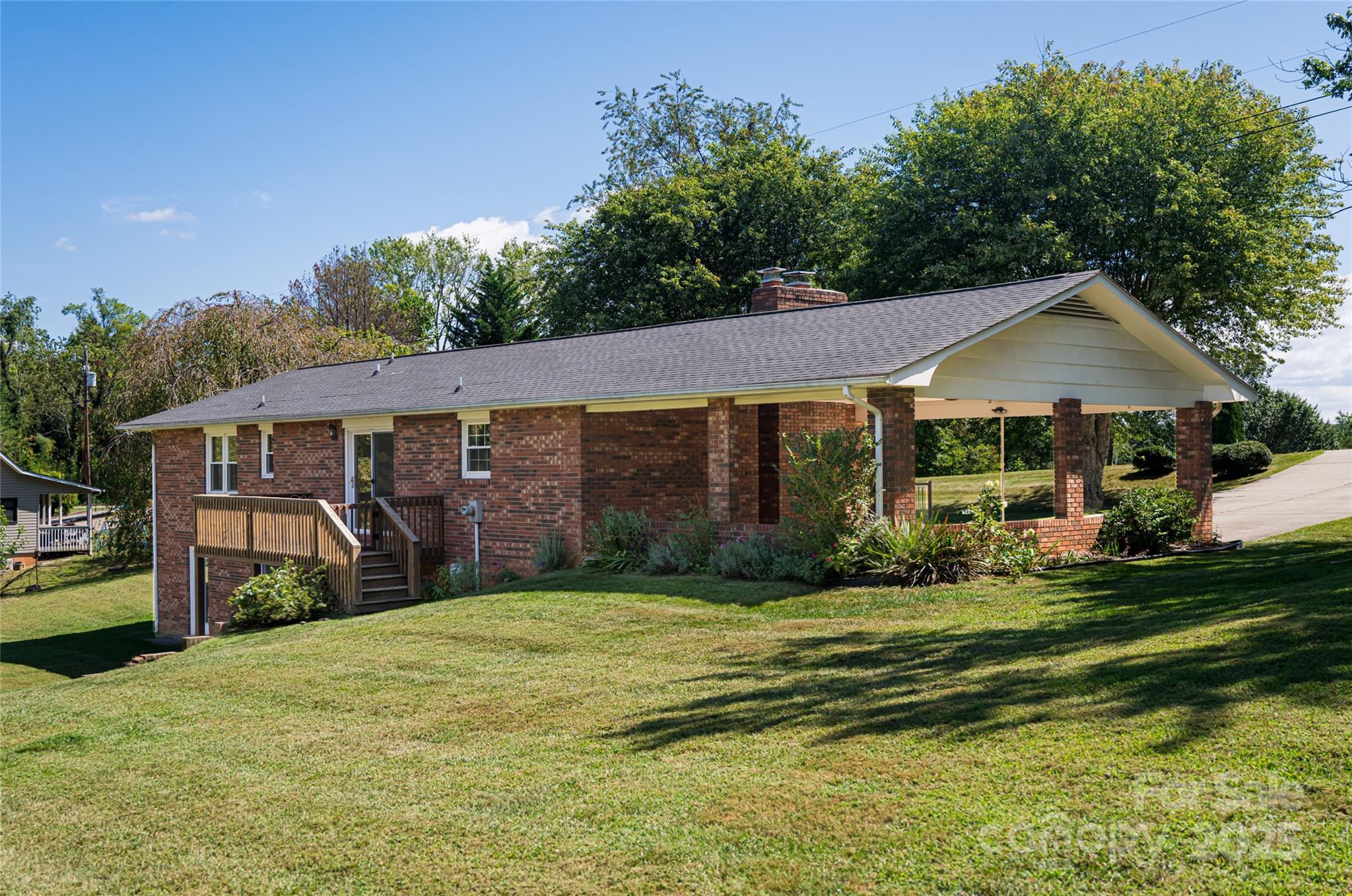 116 Dix Creek Chapel Road Asheville NC 28806