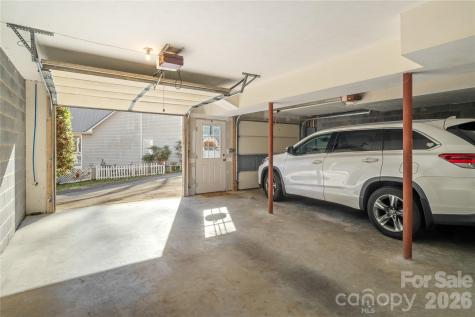 182 White Stone Lane Hendersonville NC 28791