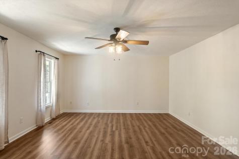 182 White Stone Lane Hendersonville NC 28791