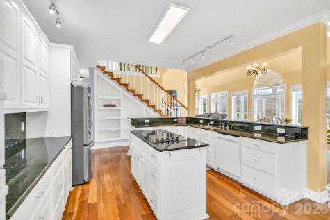 361 Osprey Place West Jefferson NC 28694