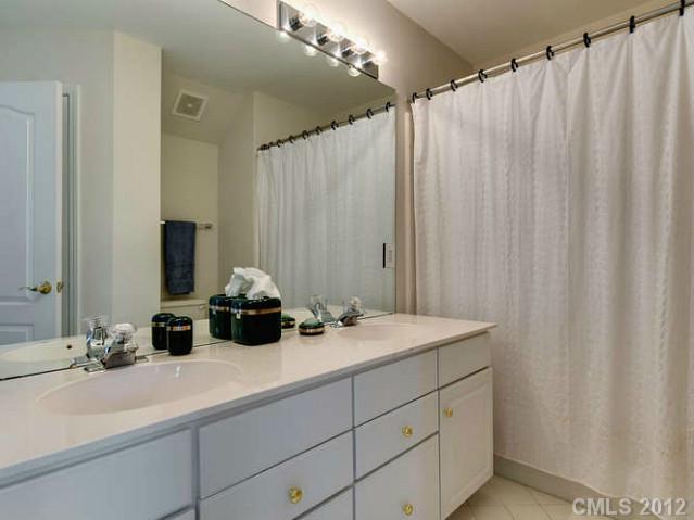 7307 Versailles Lane Charlotte NC 28277
