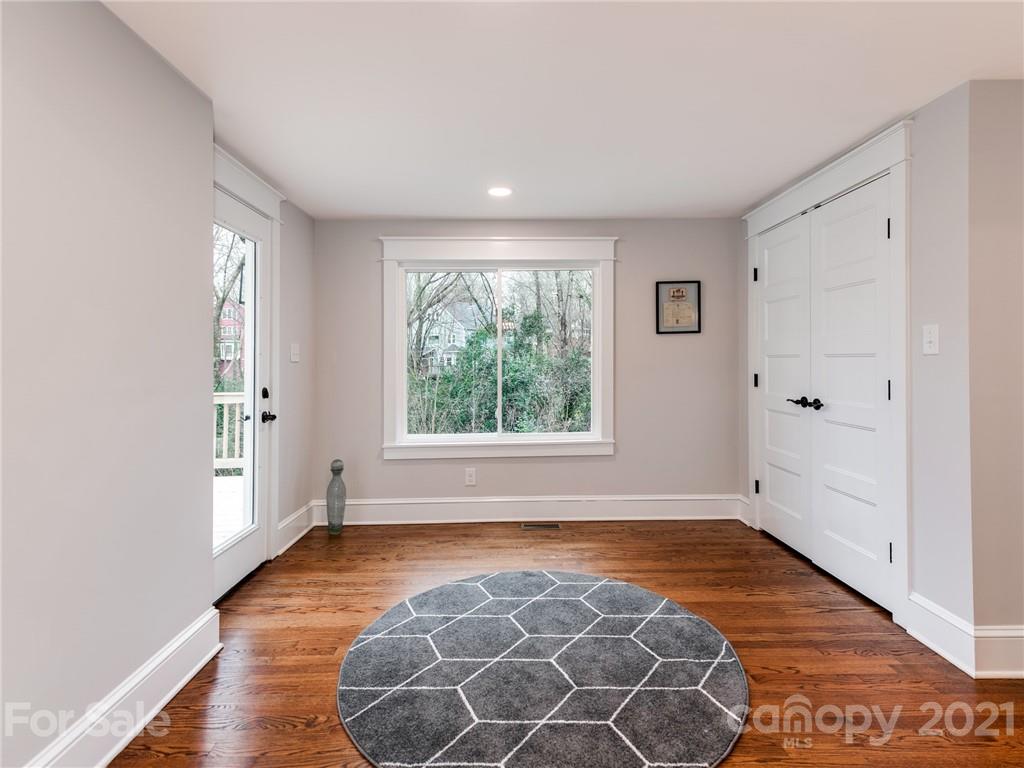 6142 Deveron Drive Charlotte NC 28211