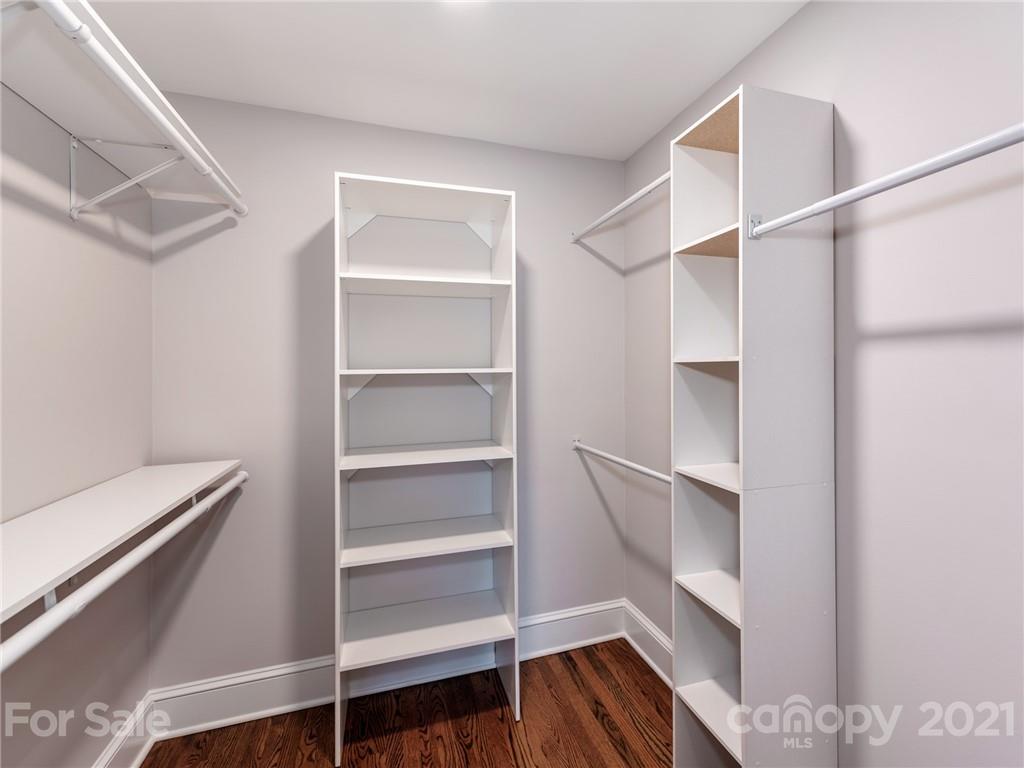 6142 Deveron Drive Charlotte NC 28211