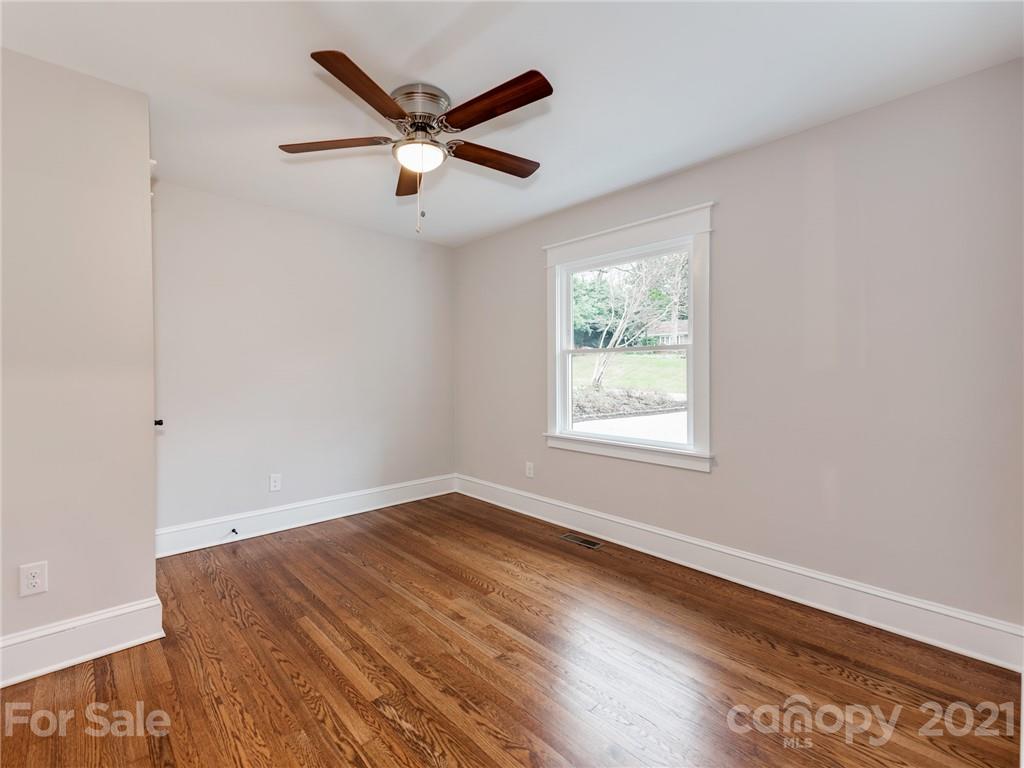 6142 Deveron Drive Charlotte NC 28211