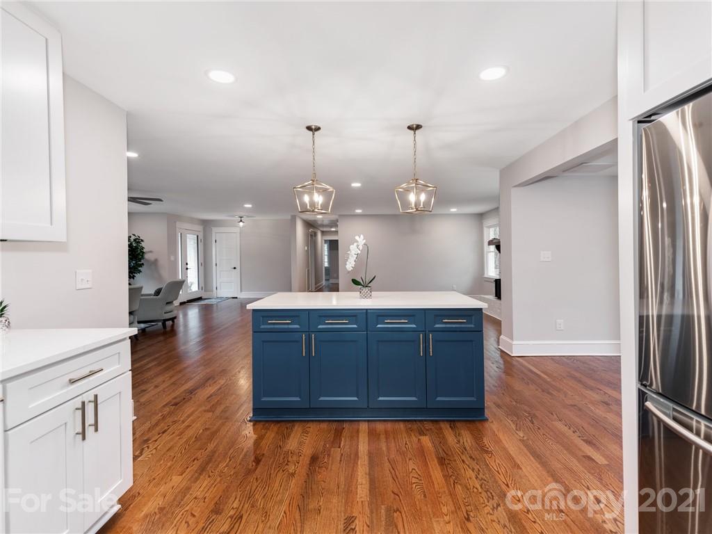 6142 Deveron Drive Charlotte NC 28211