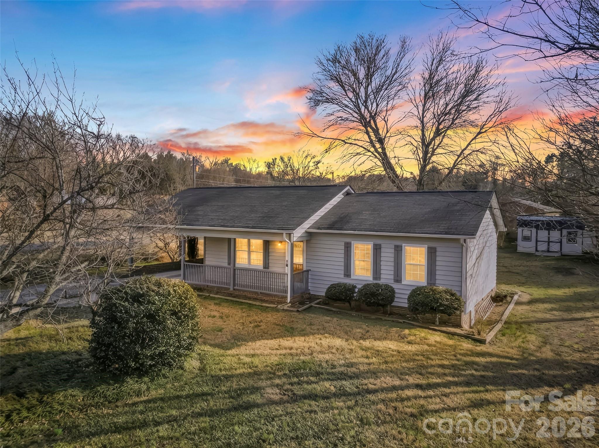 2730 33rd Avenue NE Hickory NC 28601
