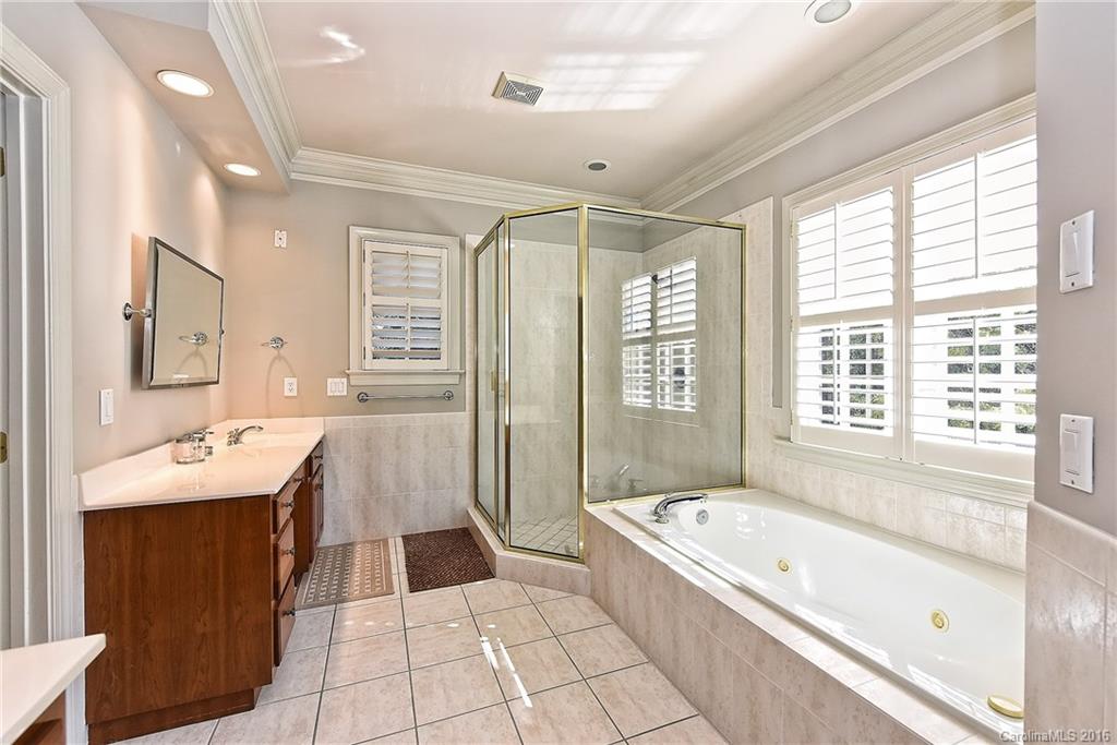 8817 Lake Challis Lane Charlotte NC 28226