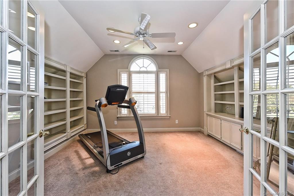 8817 Lake Challis Lane Charlotte NC 28226