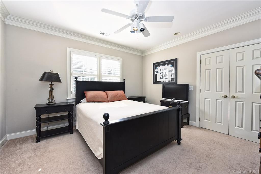 8817 Lake Challis Lane Charlotte NC 28226