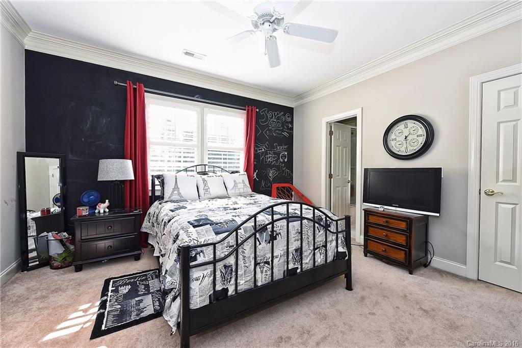 8817 Lake Challis Lane Charlotte NC 28226